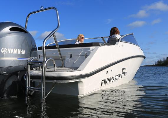Finnmaster R6 Bowrider Salomarine