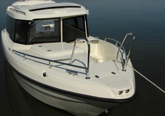 TG 7.9 KingCruiser hyttivene Salomarine