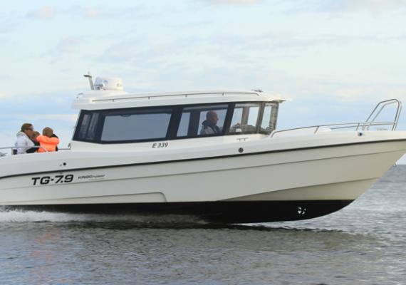 TG 7.9 KingCruiser hyttivene Salomarine