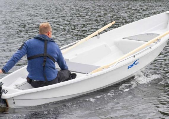 Suvi 465 Sadevesityhjentyvä Soutuvene Salomarine
