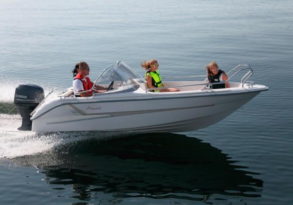 Yamarin 47TC Lasikuituvene Salomarine